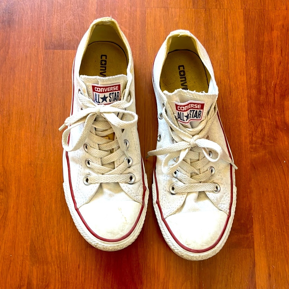 well loved size 7.5 US women’s white converse Chuck Taylor’s